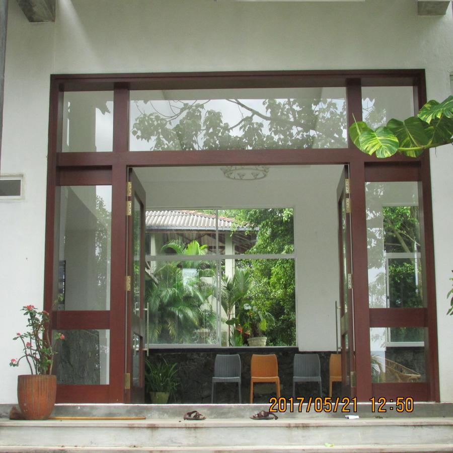 The Breeze Hotel Elpitiya  Экстерьер фото